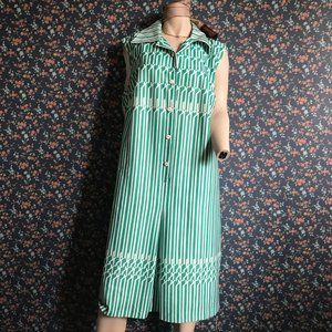 🌹 2/$20, 3/$28 Vintage geometric plus sleeveless collar dress